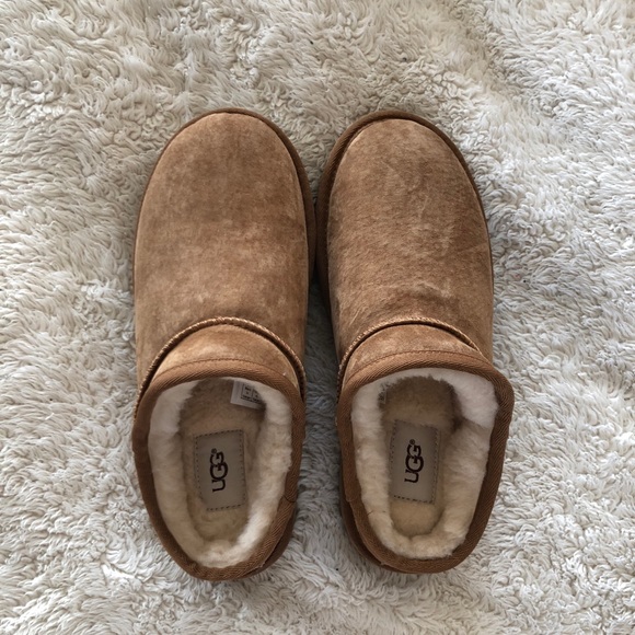 UGG Shoes - Ugg Chestnut ankle boots